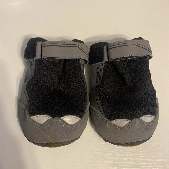 Ruffwear Grip Trex Dog Boots All-Terrain Paw Wear in Obsidian Black 3.25” Front - Picture 3 of 6